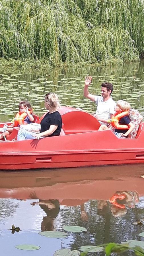 גיל Prachtige Chalet Wabi Sabi Aan Het Water! מראה חיצוני תמונה